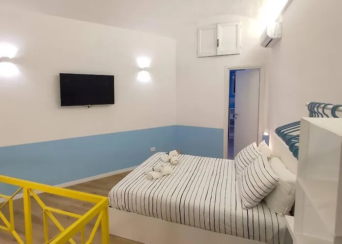 Ricomincio Da 3 - La Tua Casa Nel Cuore Di Napoli